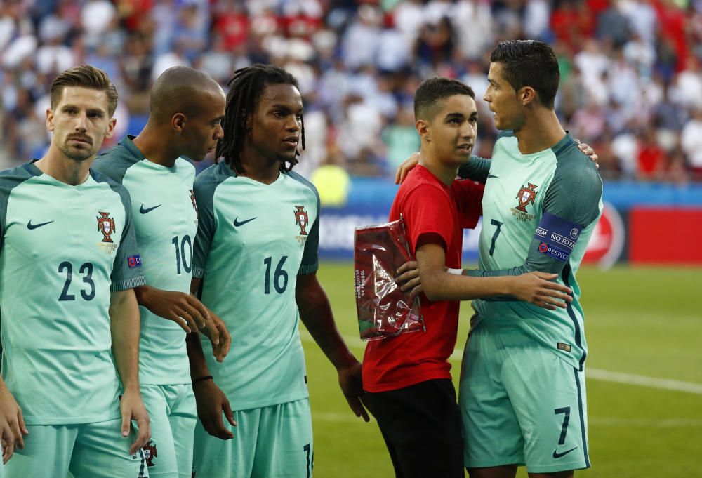 Un fan de Cristiano se cuela en la previa del Port