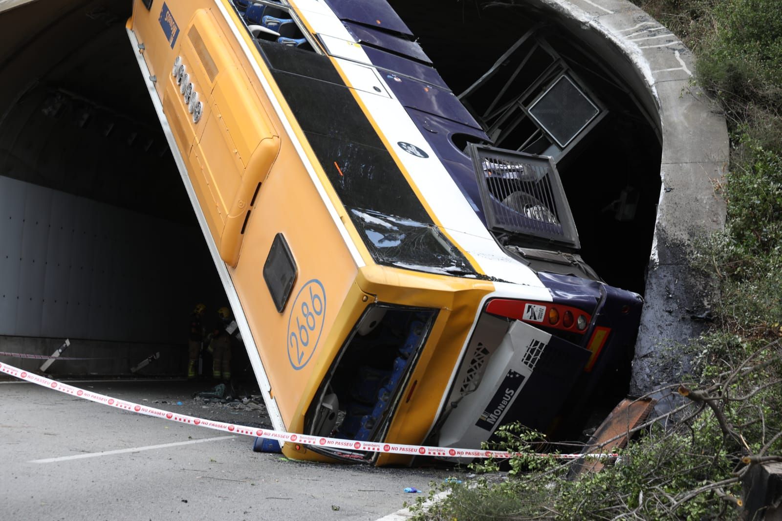 Qué ha pasado con el autobús accidentado en el túnel de la C-32 entre Tordera y Santa Susanna