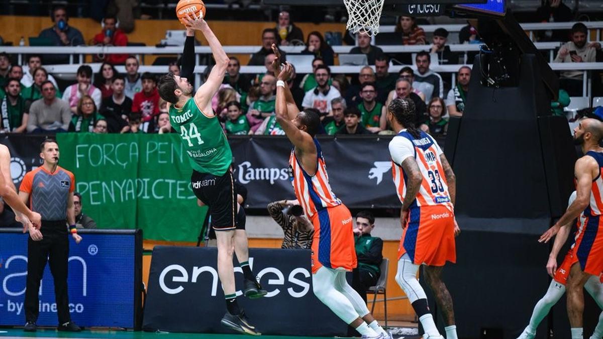 Tomic fue decisivo para la victoria del Joventut