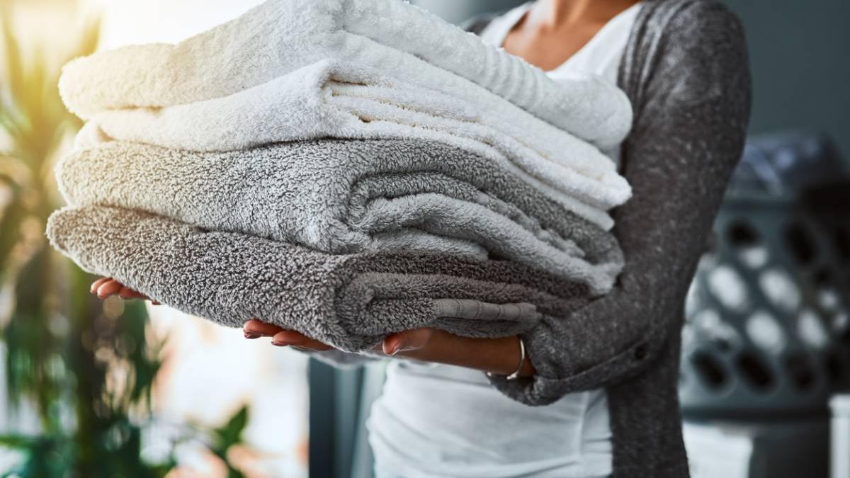 ¡No tires las toallas viejas! Todavía puedes darles tres usos más