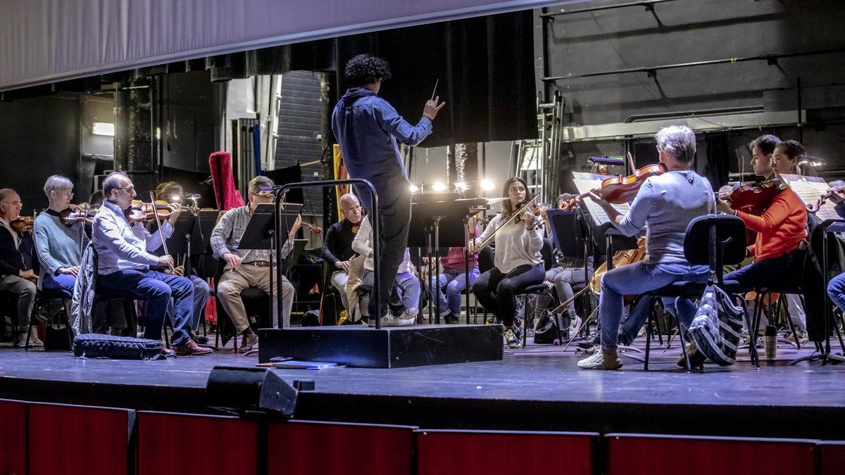 VÍDEO | La Orquesta Sinfónica de Baleares ensaya el espectáculo familiar 'Storm FX'