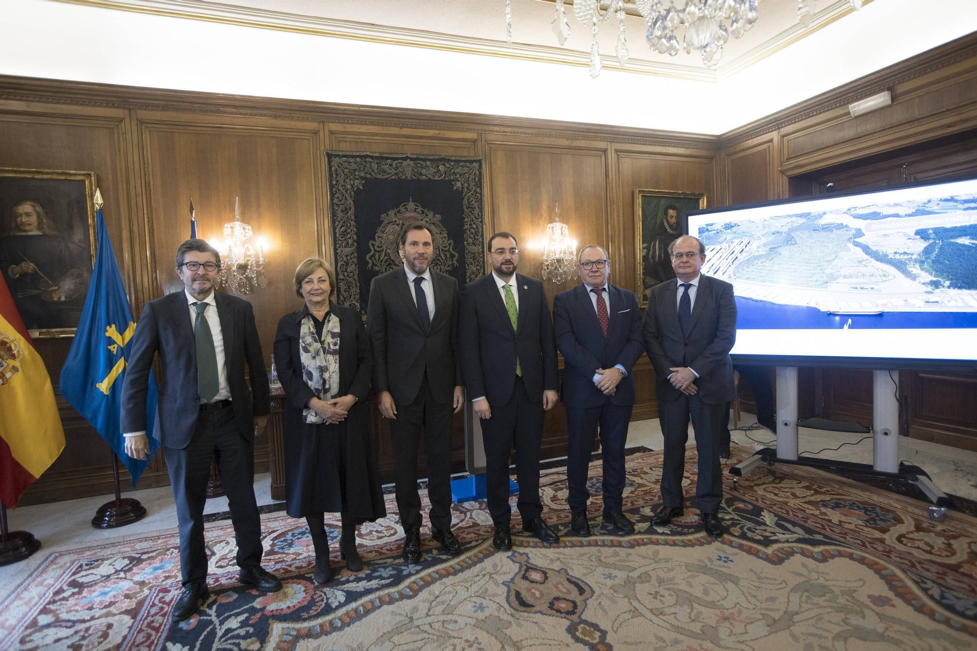 EN IMÁGENES: Así ha sido la visita a Avilés de Óscar Puente, ministro de Transportes y Movilidad Sostenible
