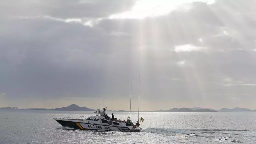 Concluye sin éxito la 'Operación Búsqueda' para hallar al joven desaparecido en el Mar Menor