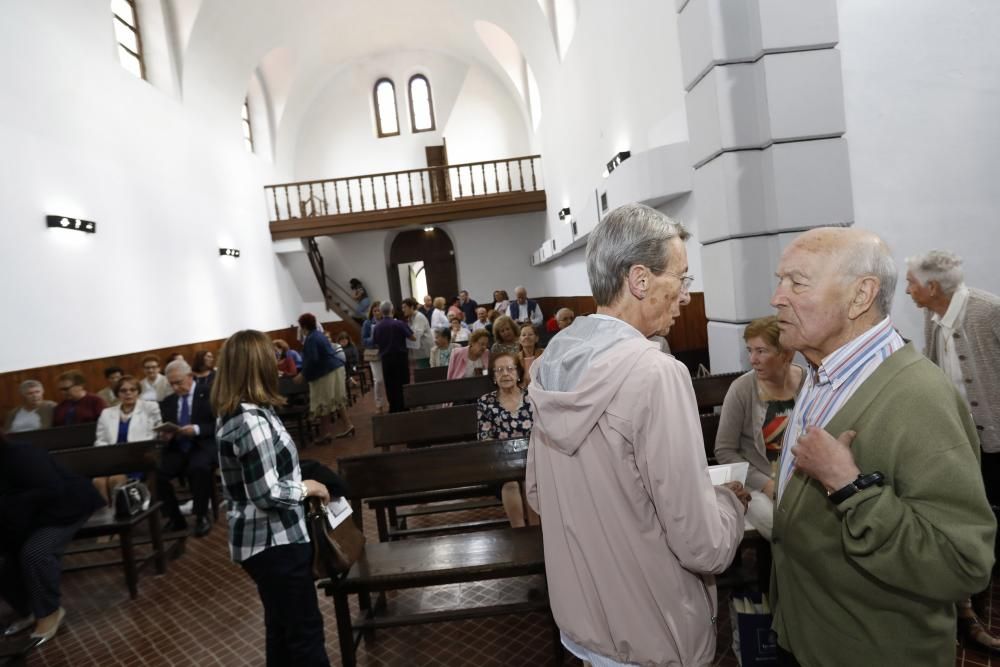 Homenaje en Tremañes a Cándido Viñas