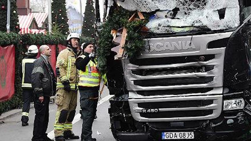 Alemania atribuye el atentado de Berlín a un refugiado paquistaní