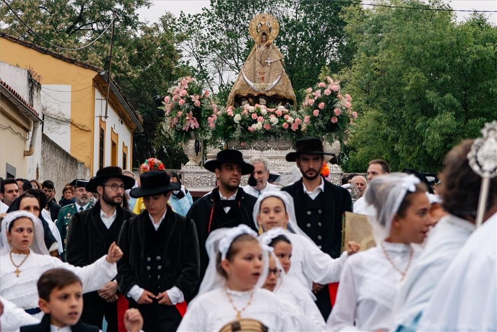 La procesión de Bajada de la Virgen de la Montaña, patrona de Cáceres