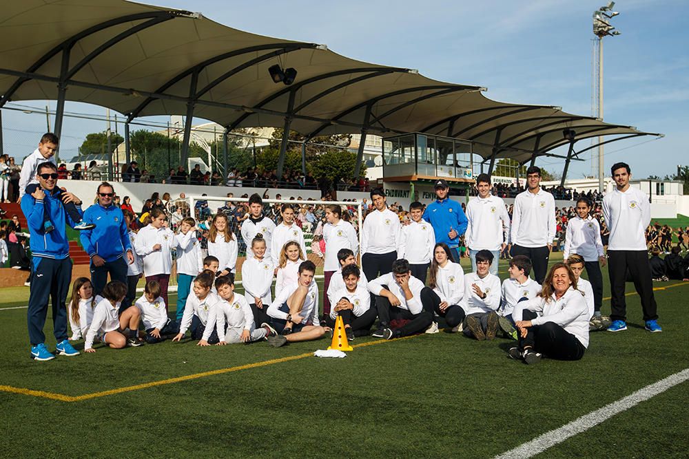 Multitudinaria presentación de la Peña Deportiva