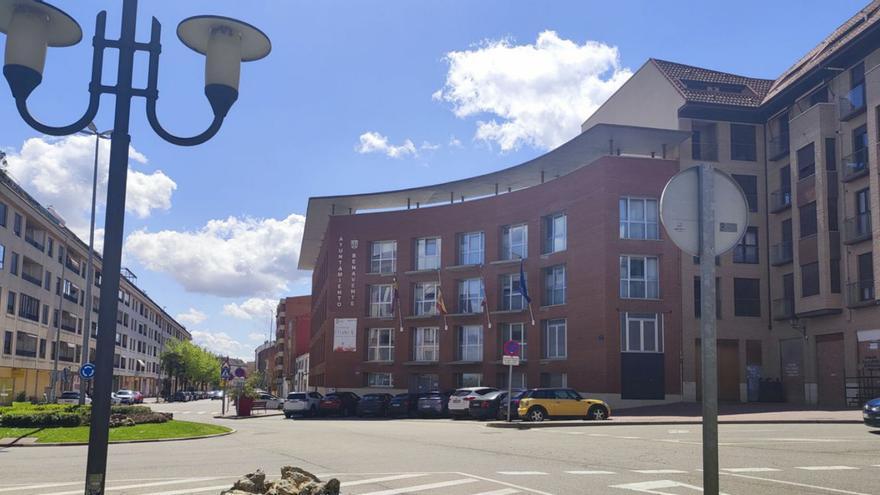 Sede del edificio administrativo de El Ferial que alberga la Tesorería municipal.