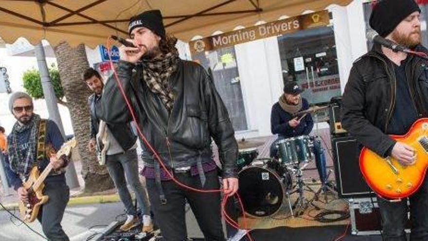 El grupo liderado por Miquel Marí, en un concierto en Santa Eulària.