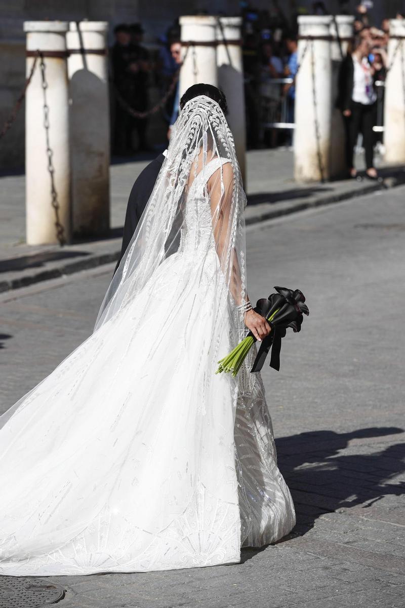 Detalle de la espalda del vestido de novia de Pilar Rubio