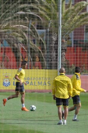 20-04-18. LAS PALMAS DE GRAN CANARIA.  ENTRENAMIENTO UDLP.   JOSE CARLOS GUERRA  | 20/04/2018 | Fotógrafo: José Carlos Guerra