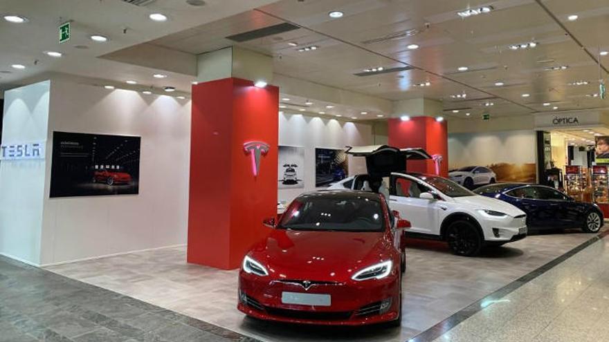 Nueva tienda Tesla en València.