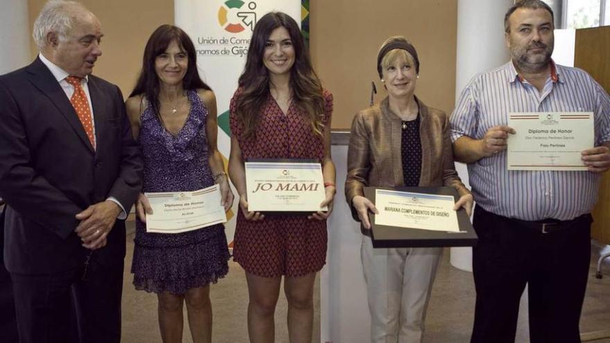 Los comerciantes premian en la Feria el valor de &quot;reinventarse todos los días&quot;