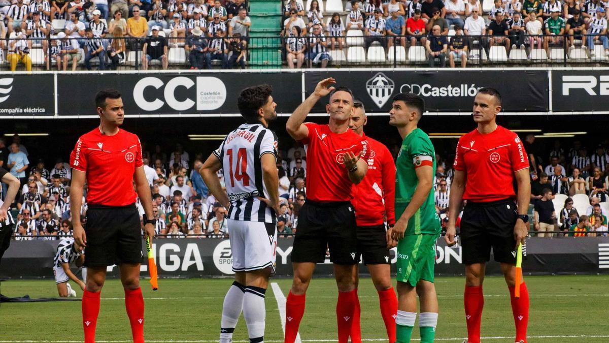En la primera vuelta, los albinegros cayeron por la mínima (0-1).