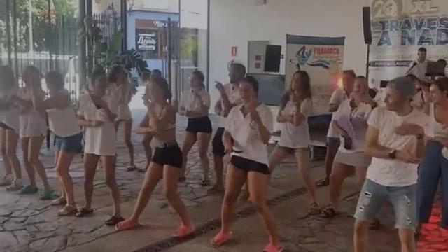 Muchos se animaron a seguir el ritmo de la fiesta en el vigésimo cumpleaños.