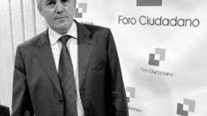 Felipe Vela confirma que aspirará a la alcaldía cacereña con Foro Ciudadano