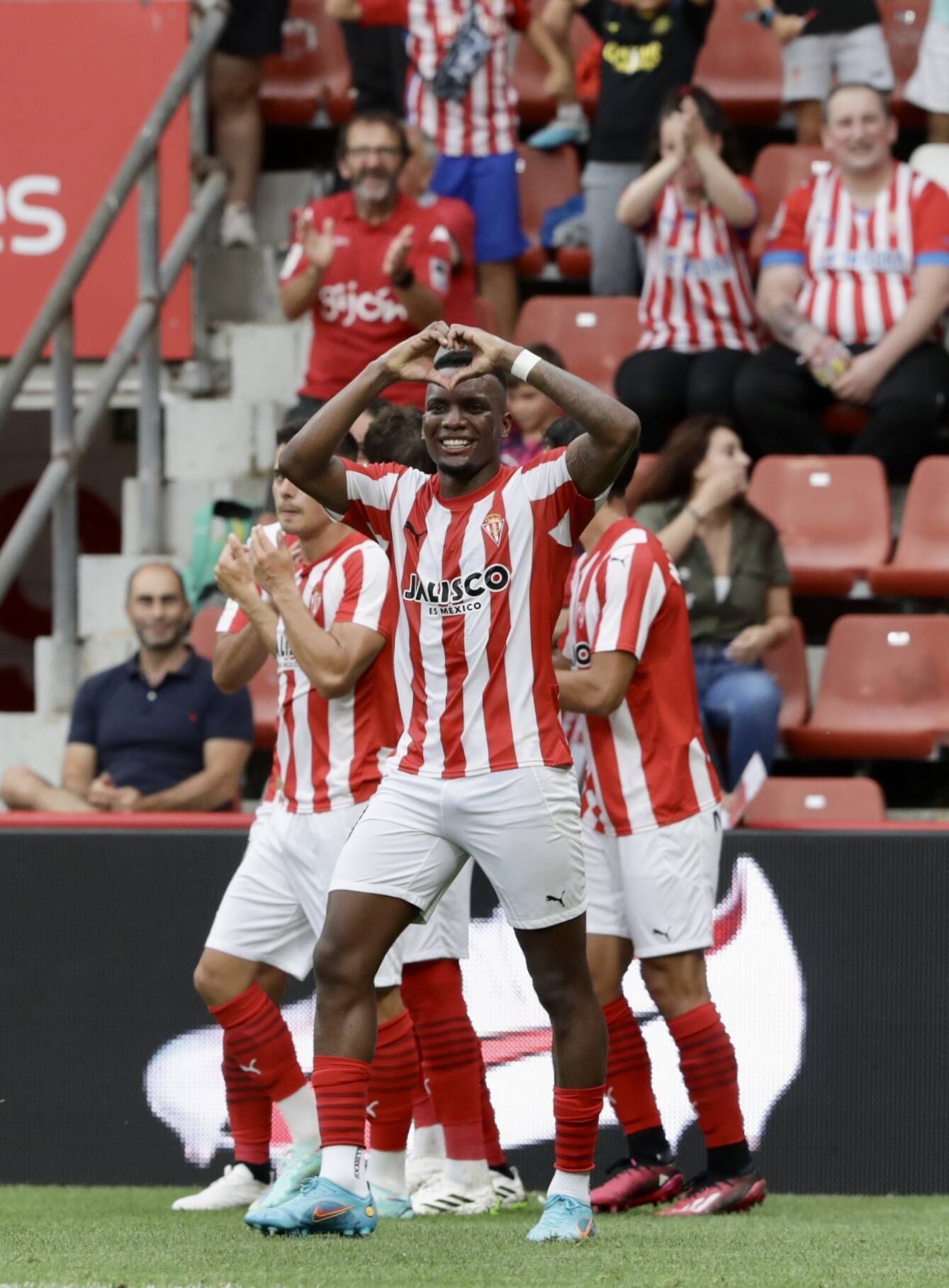 Así fue el partido entre el Sporting y el Mirandés