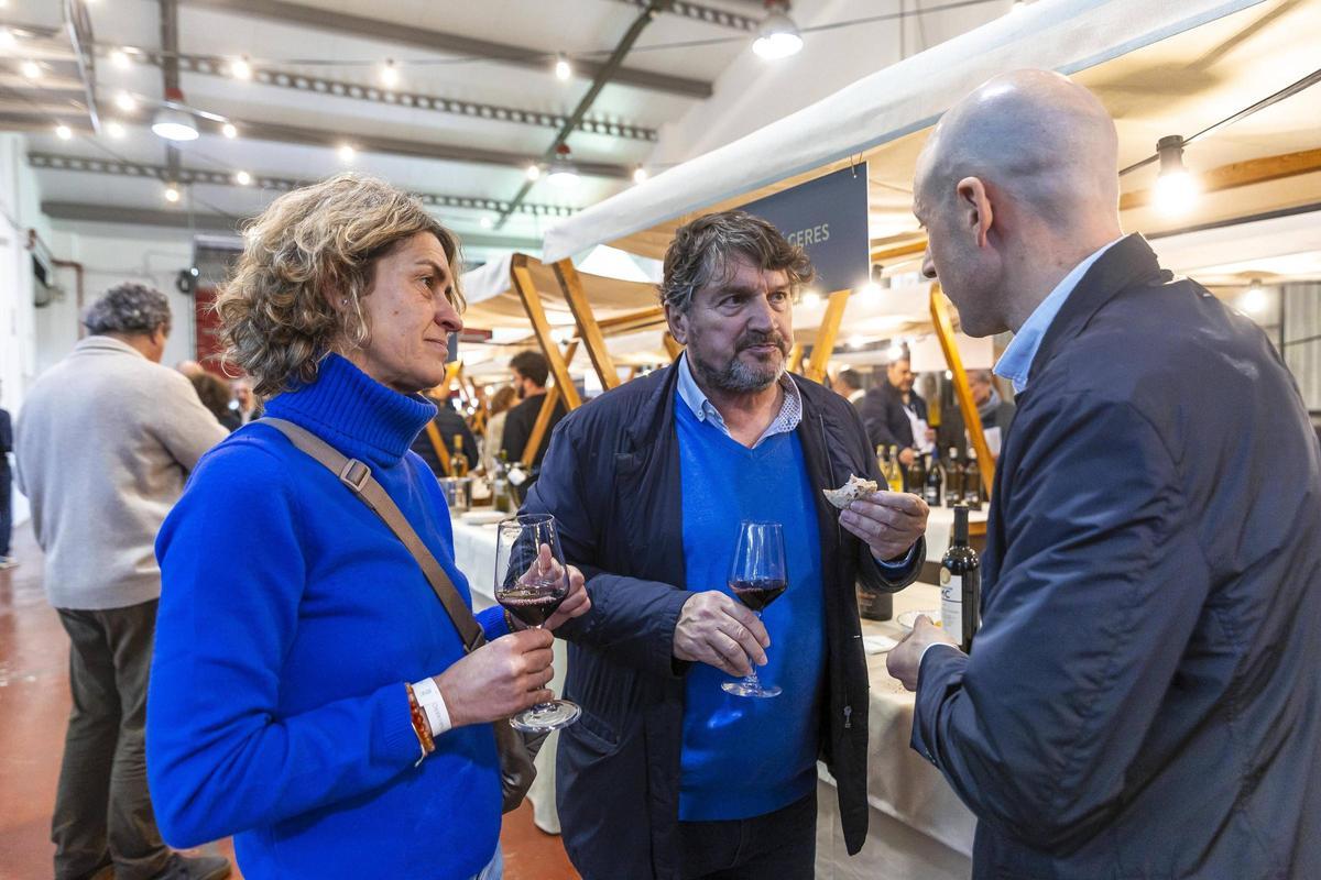 FOTOS | Más de 40 expositores de bebidas alcohólicas se reúnen en Palma en el Wine Lovers Day