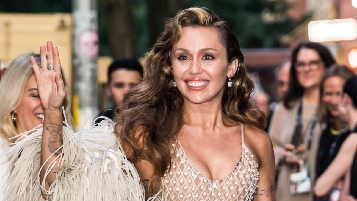 Miley Cyrus puede volver a cantar temas de Hannah Montana