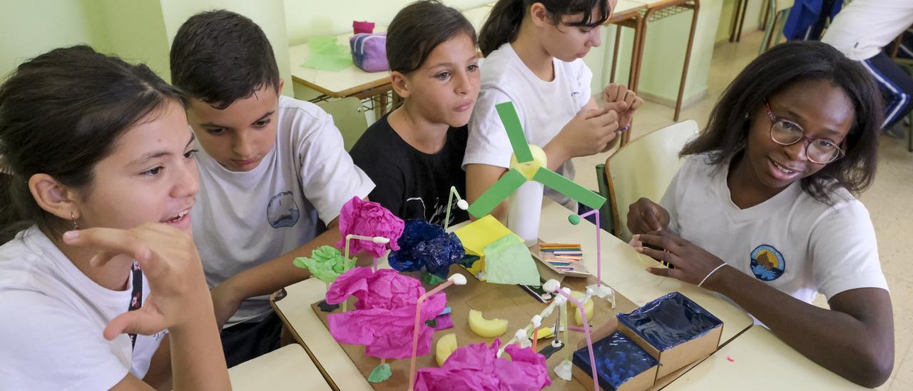 Los niños de la Vega de San José idean su barrio ideal