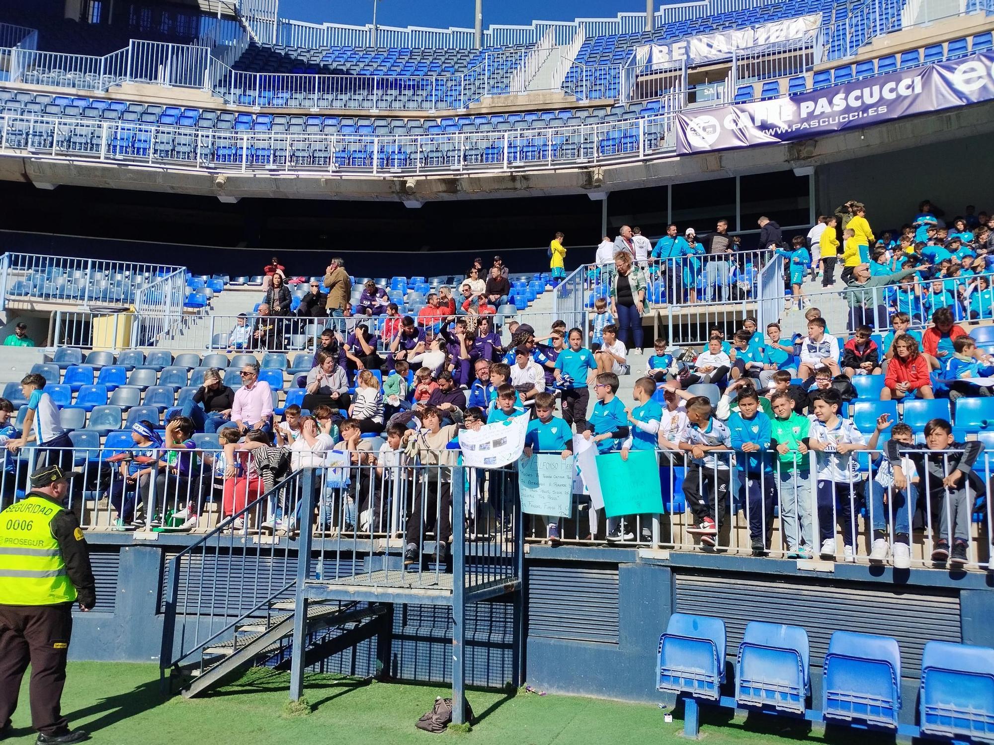 Entrenamiento de puertas abiertas del Málaga CF por la Semana Blanca
