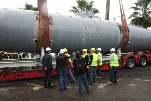 Traslado del sumarino Isaac Peral al museo naval en Cartagena