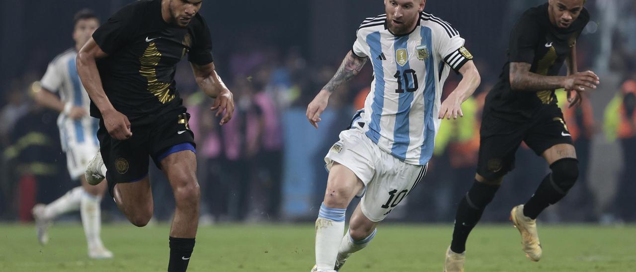 Leo Messi durante el Argentina-Curazao
