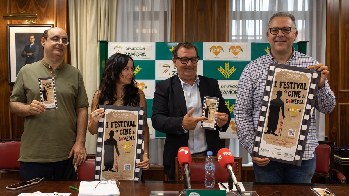 Jesús Toribio, María Vega, Narciso Prieto y Jesús María Prada presentan el I Festival de Cine de Comedia Zamora Enamora