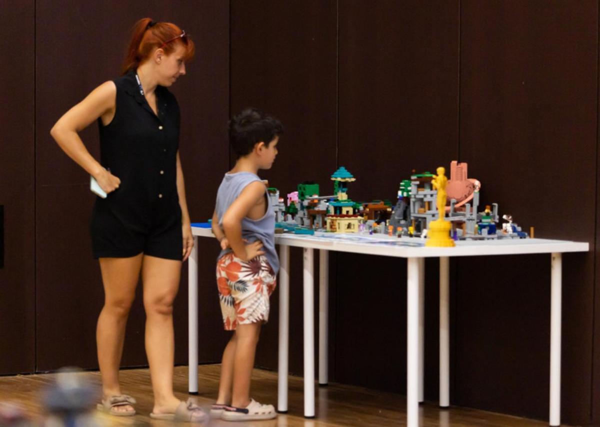 Los niños también son protagonistas de FuturSteam en la playa de Gandia
