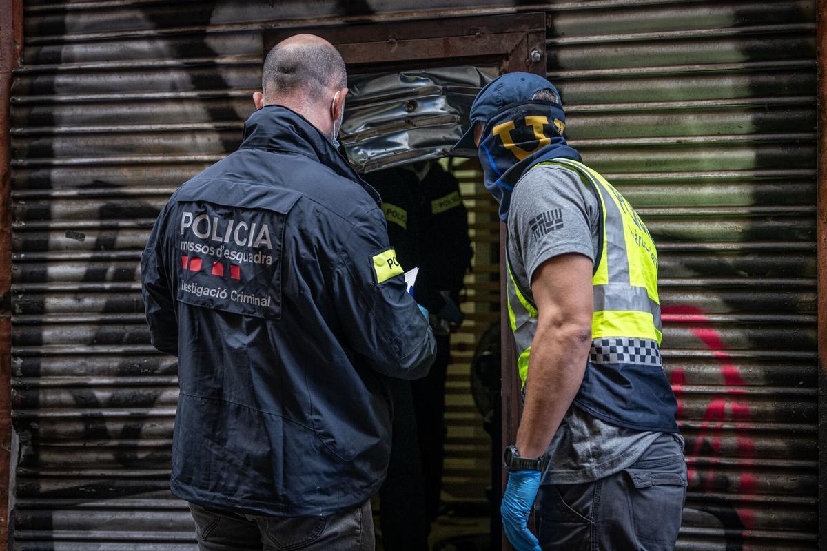 Macrooperación policial contra el tráfico de droga en el centro de Barcelona