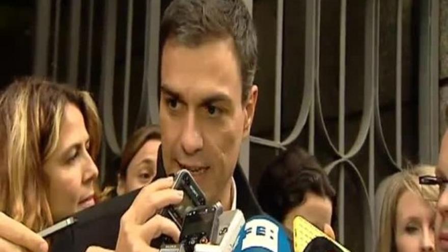 Pedro Sánchez alude a la presunción de inocencia de Chaves y Griñán