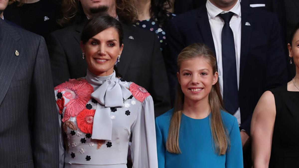 El original estilismo de la reina Letizia para la audiencia de los premios Princesa de Asturias