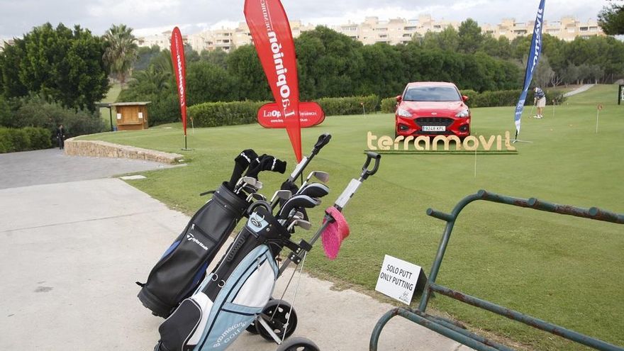 Terramóvil estuvo muy presente en Golf Altorreal durante el torneo por parejas.