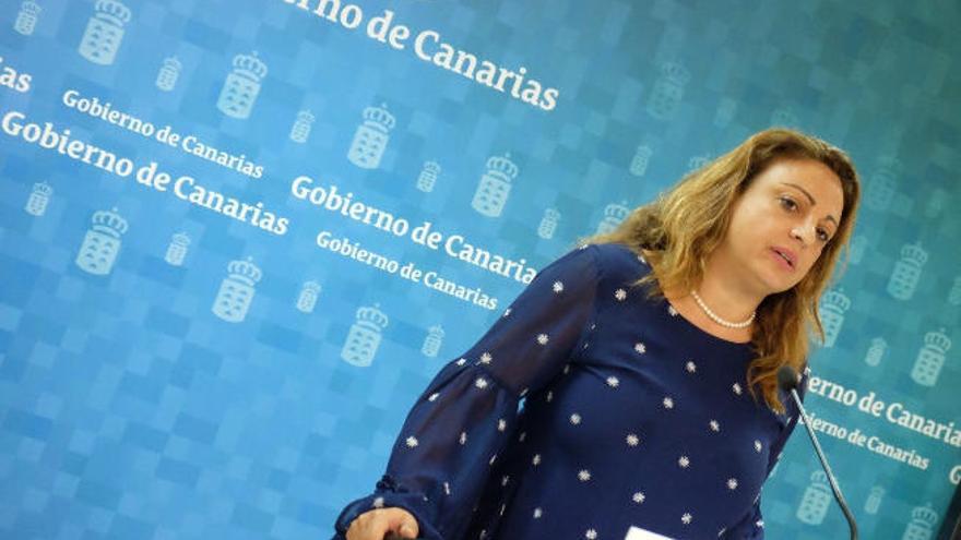La consejera de Empleo, Políticas Sociales y Vivienda, Cristina Valido.