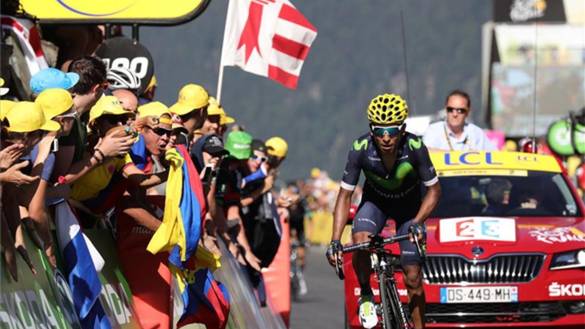 Nairo Quintana volvió a pinchar y se despide del Tour