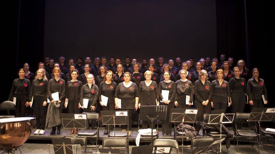 Componentes del coro  Gli Appassionati de Vigo.