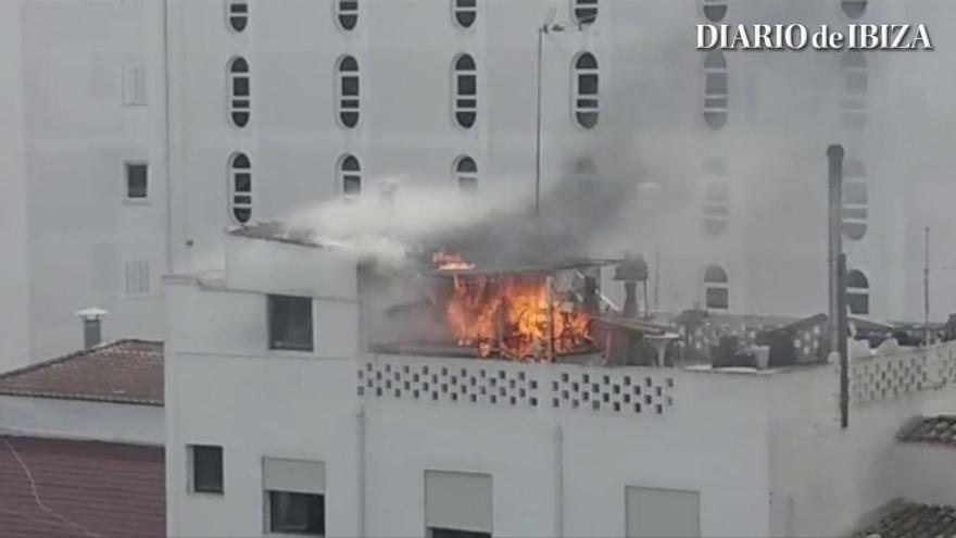 Incendio en un ático en Santa Eulària