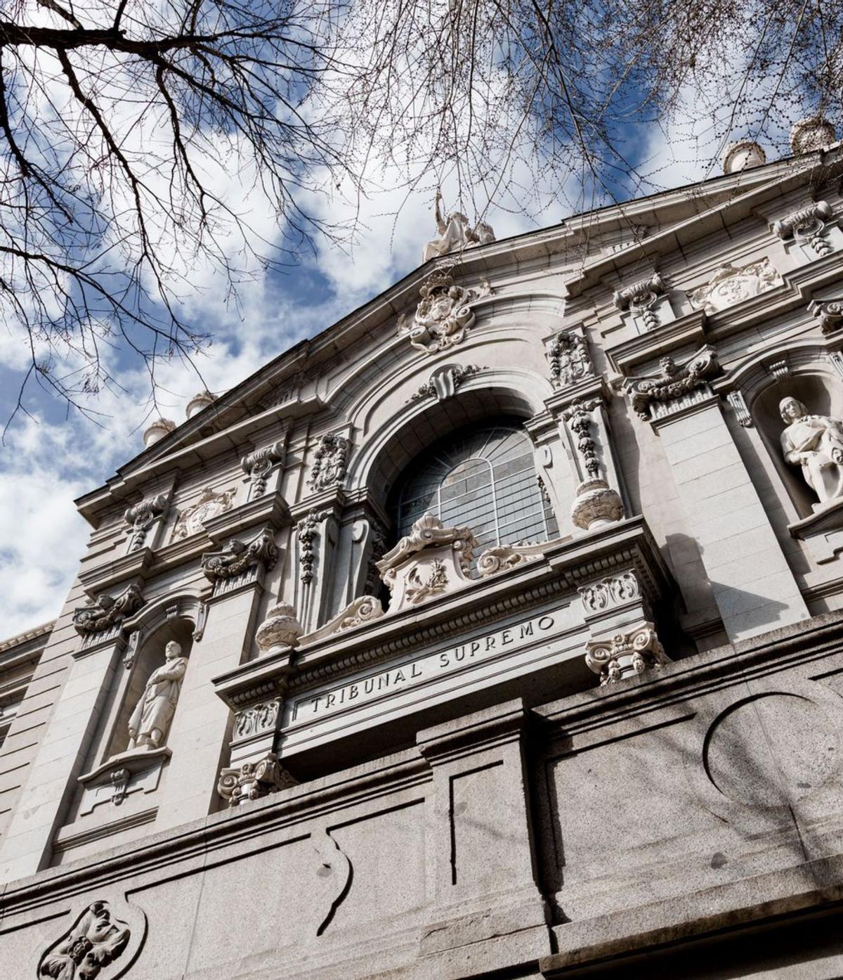 El Supremo frena un desahucio dictado en Ibiza por no pagar el IBI ni las basuras