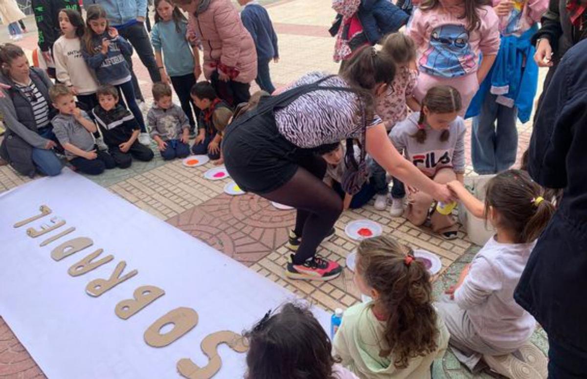 Los niños fueron protagonistas el viernes. |