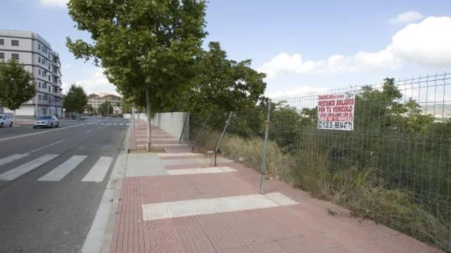 El nuevo bloque residencial se edificará en Pintor Juan Francés, entre la EOI y el edifico El Molí.