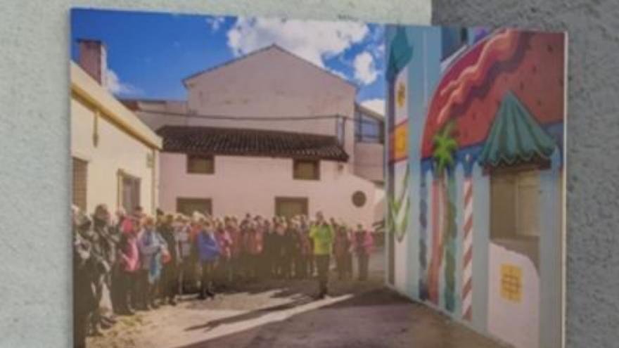 Los murales del pueblo estrenan nueva cartelería
