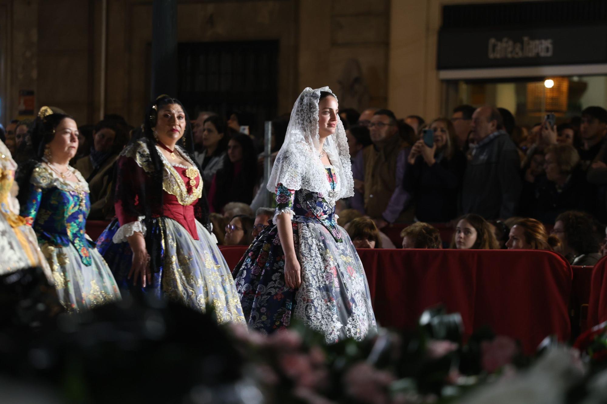 Búscate en el primer día de la Ofrenda en la calle San Vicente entre las 21 y las 22 horas