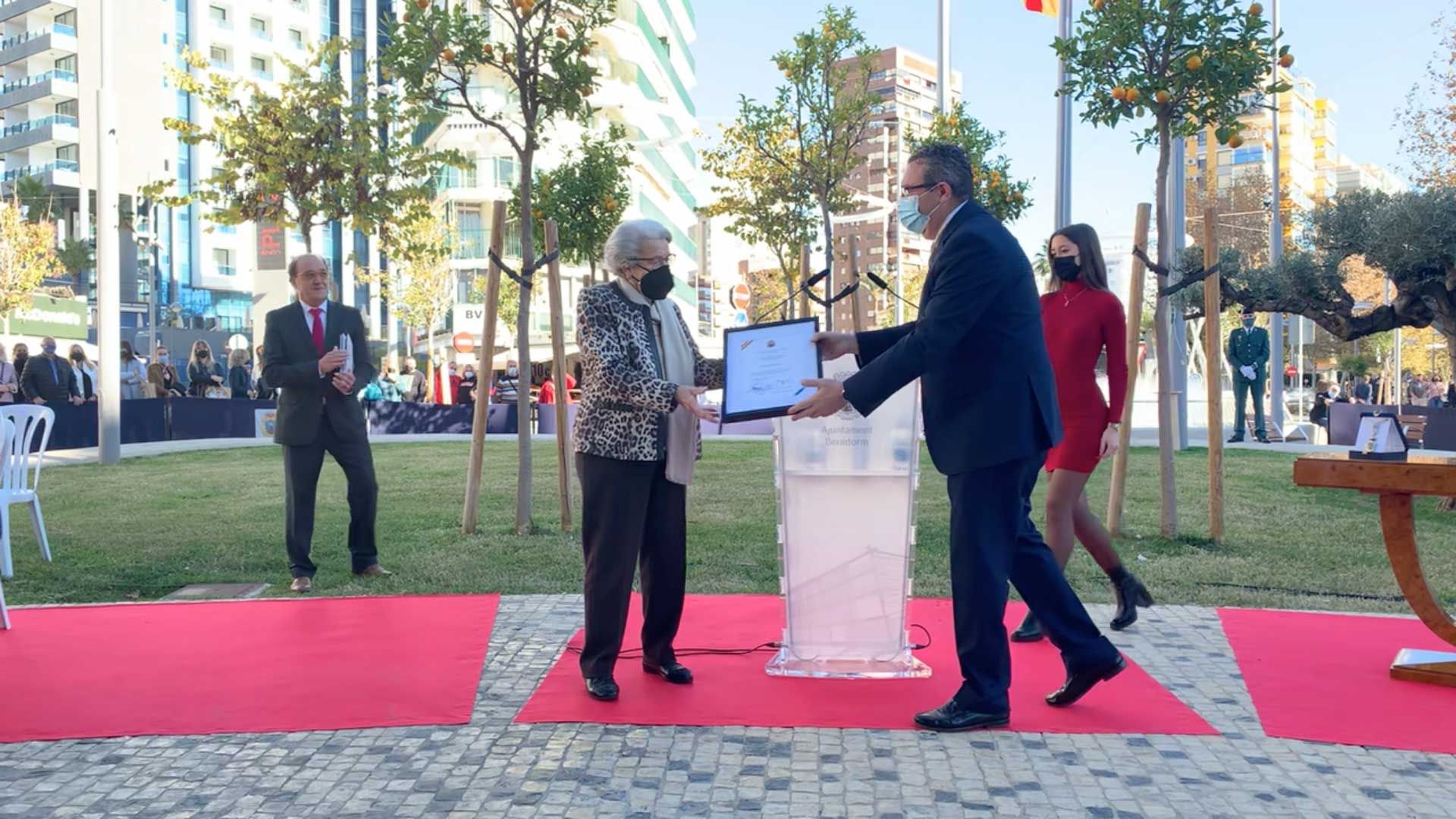 Benidorm entrega las Medallas de la ciudad