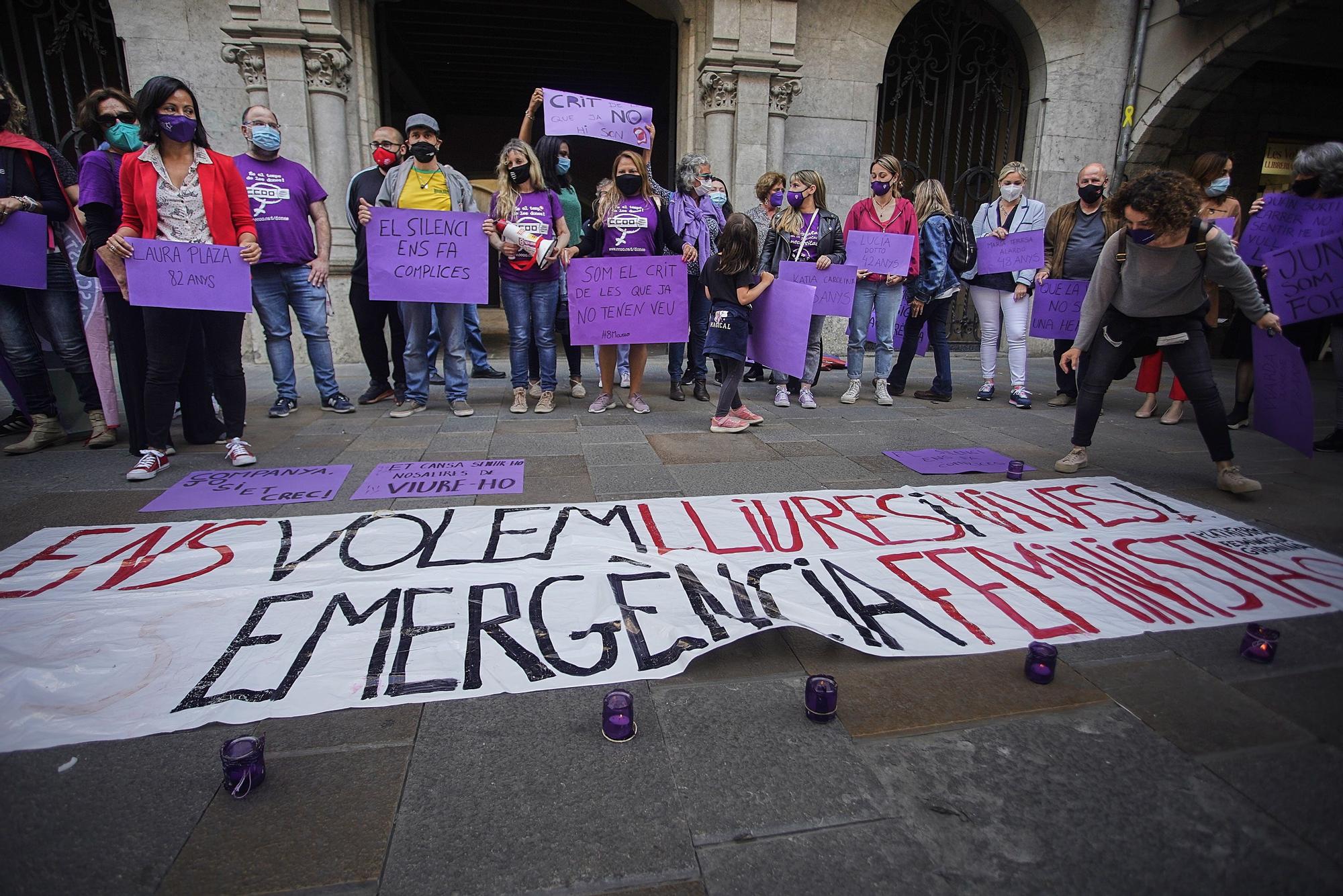 La Plataforma Feminista denuncia els feminicidis