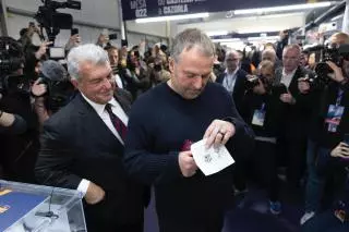 Elecciones a la presidencia del Barça 2026, en directo: última hora del Laporta vs Font y las votaciones, al minuto