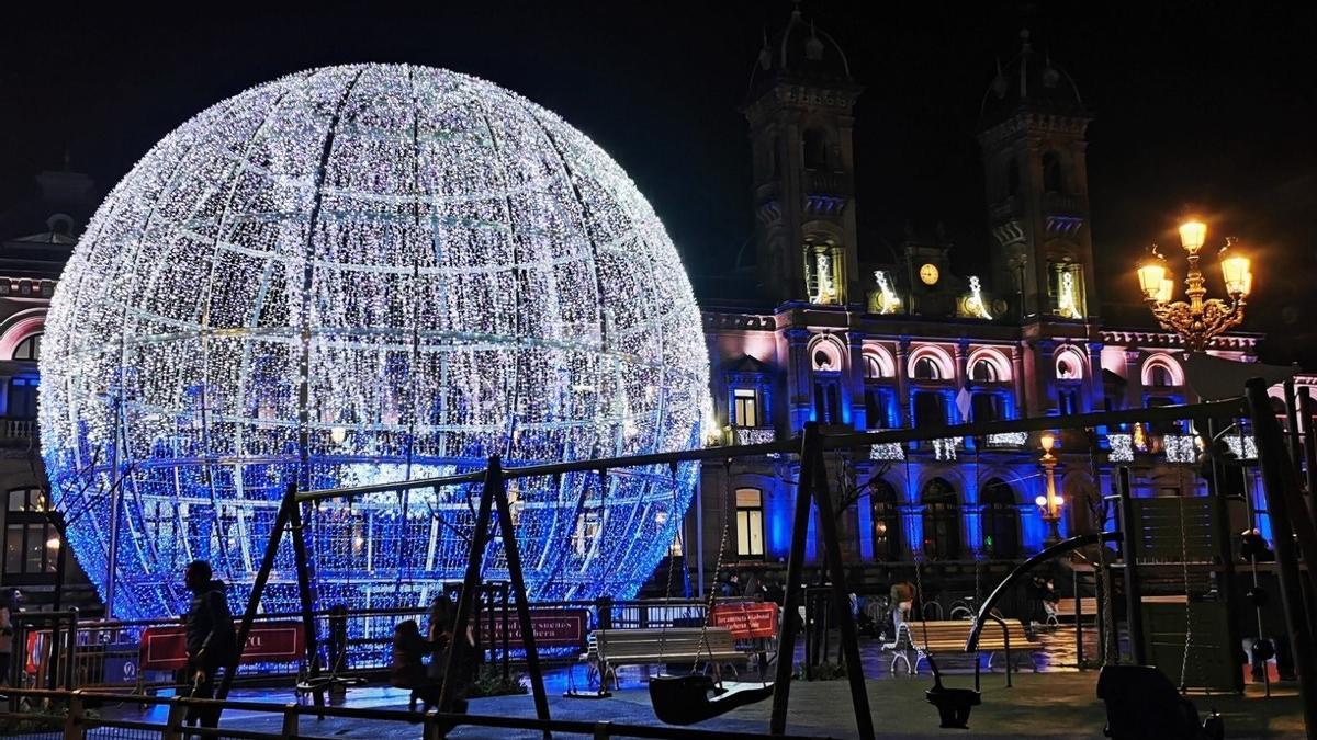 Iluminación de navidad en San Sebastián.