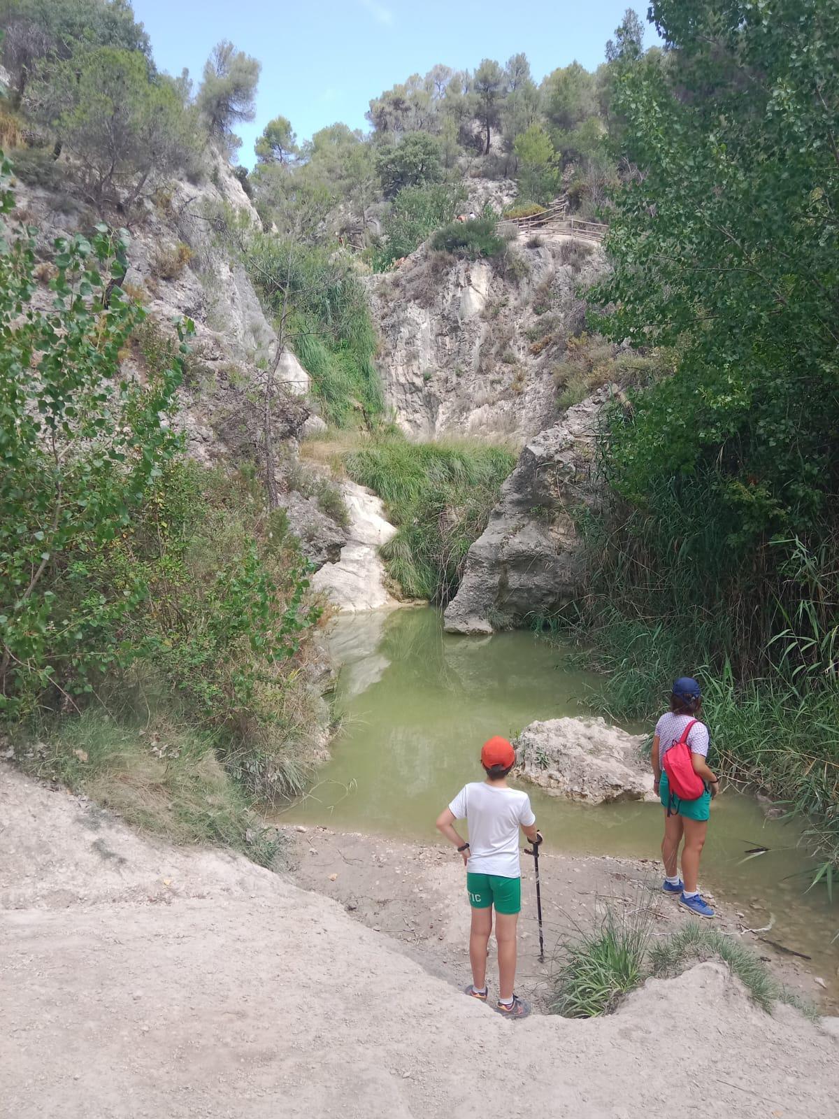 El Racó de Sant Bonaventura de Alcoy, con el río seco y el agua de las pozas muy estancada