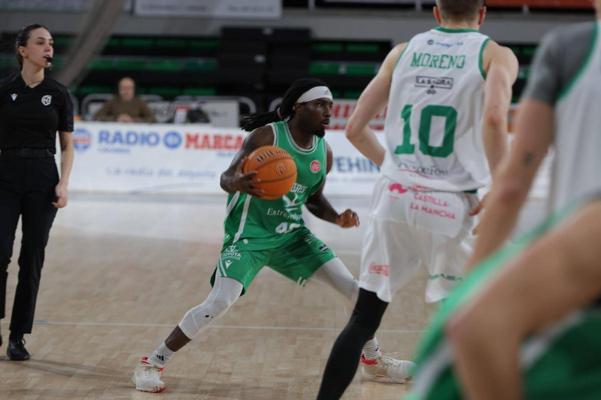 Fotogalería | Las imágenes del Cáceres - Toledo
