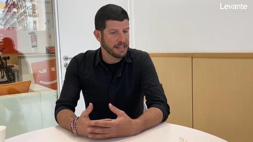 Entrevista a Carles Esteve, nuevo portavoz de Iniciativa