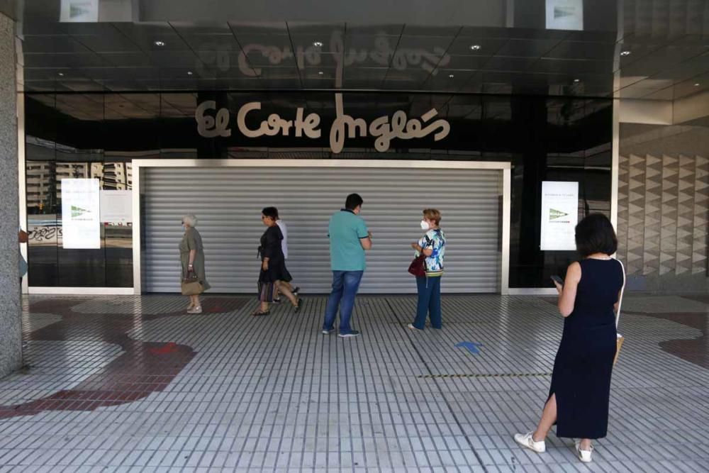 Lunes, 1 de junio | Abren en Málaga los centros comerciales